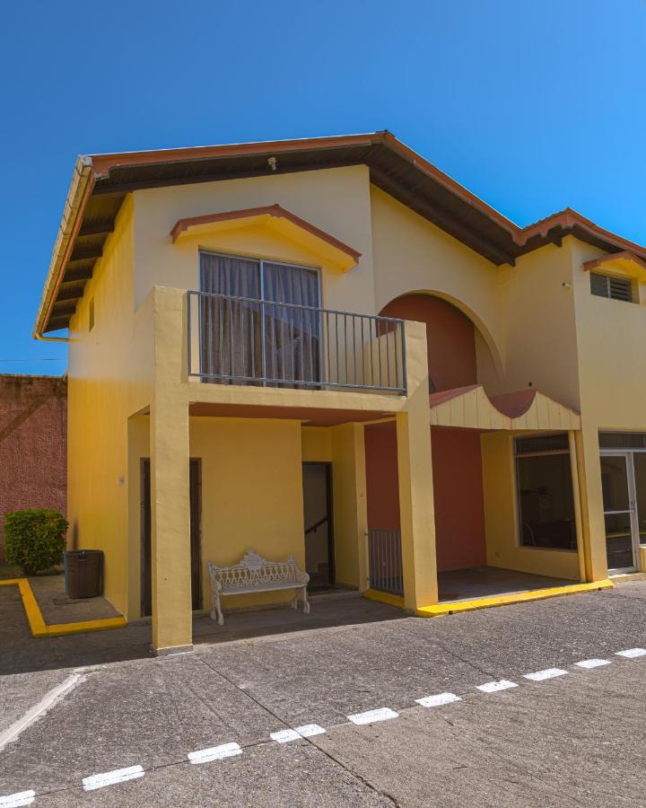 Villas Del Mar ลาเซย์บา ภายนอก รูปภาพ