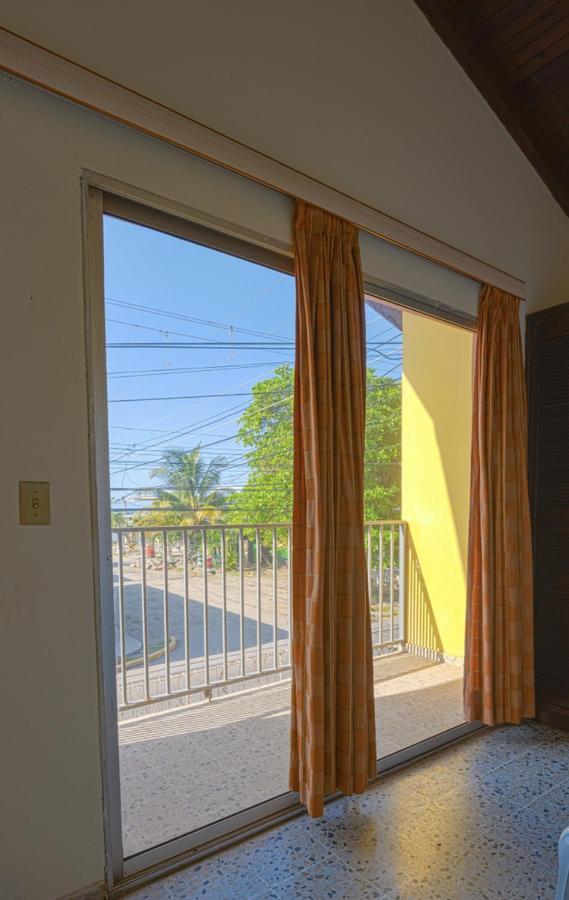 Villas Del Mar ลาเซย์บา ภายนอก รูปภาพ